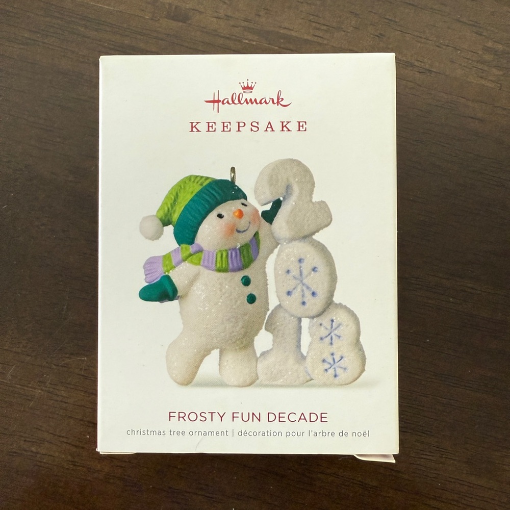 Hallmark Keepsake 2018 Frosty Fun Decade Series Ornament